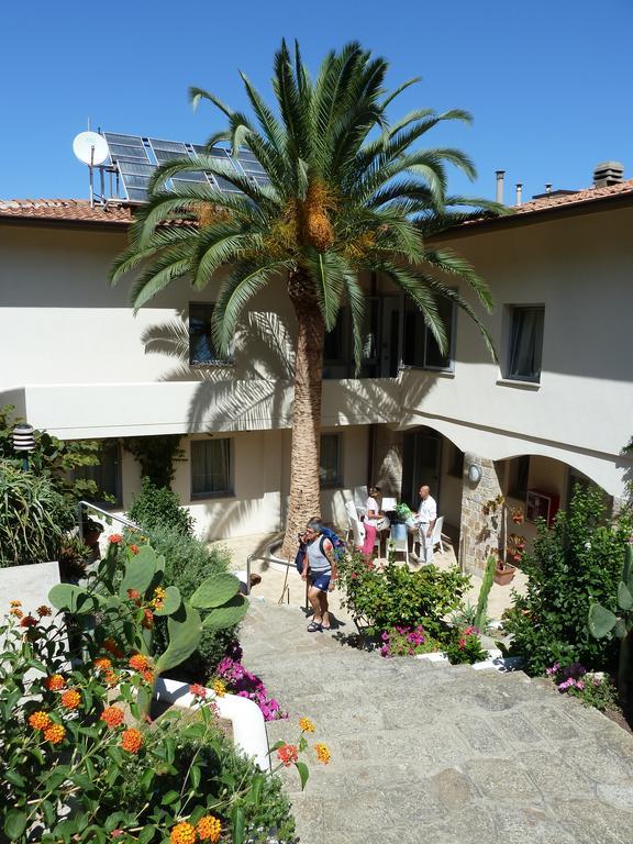 Hotel Arenella Giglio Porto Exterior foto