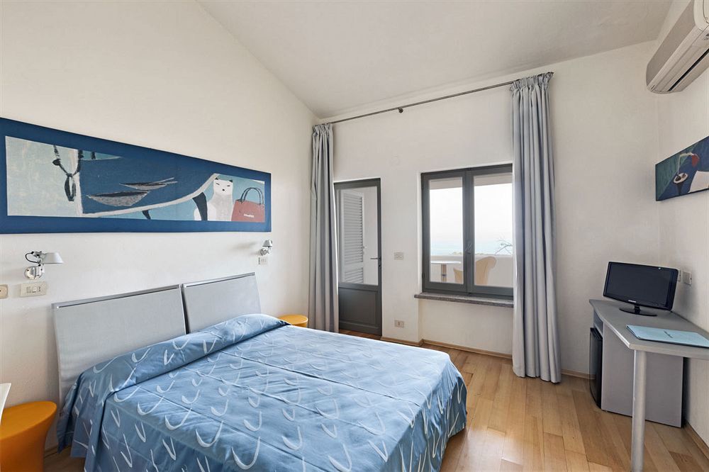 Hotel Arenella Giglio Porto Exterior foto